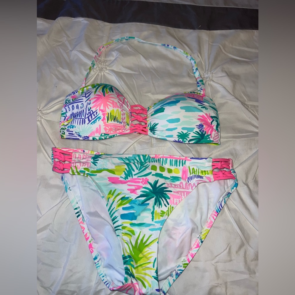 Lilly Pulitzer two piece bikini. Excellent used condition. Like new!